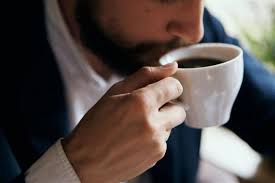 شرب أكثر من فنجان قهوة باليوم يمكن أن يقتل هؤلاء!
