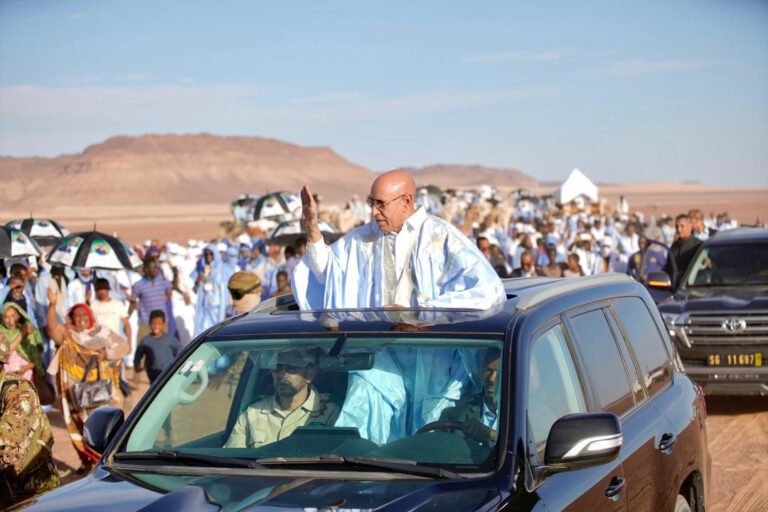 صور من وصول الرئيس ولد الغزواني لمدينة تيشيت