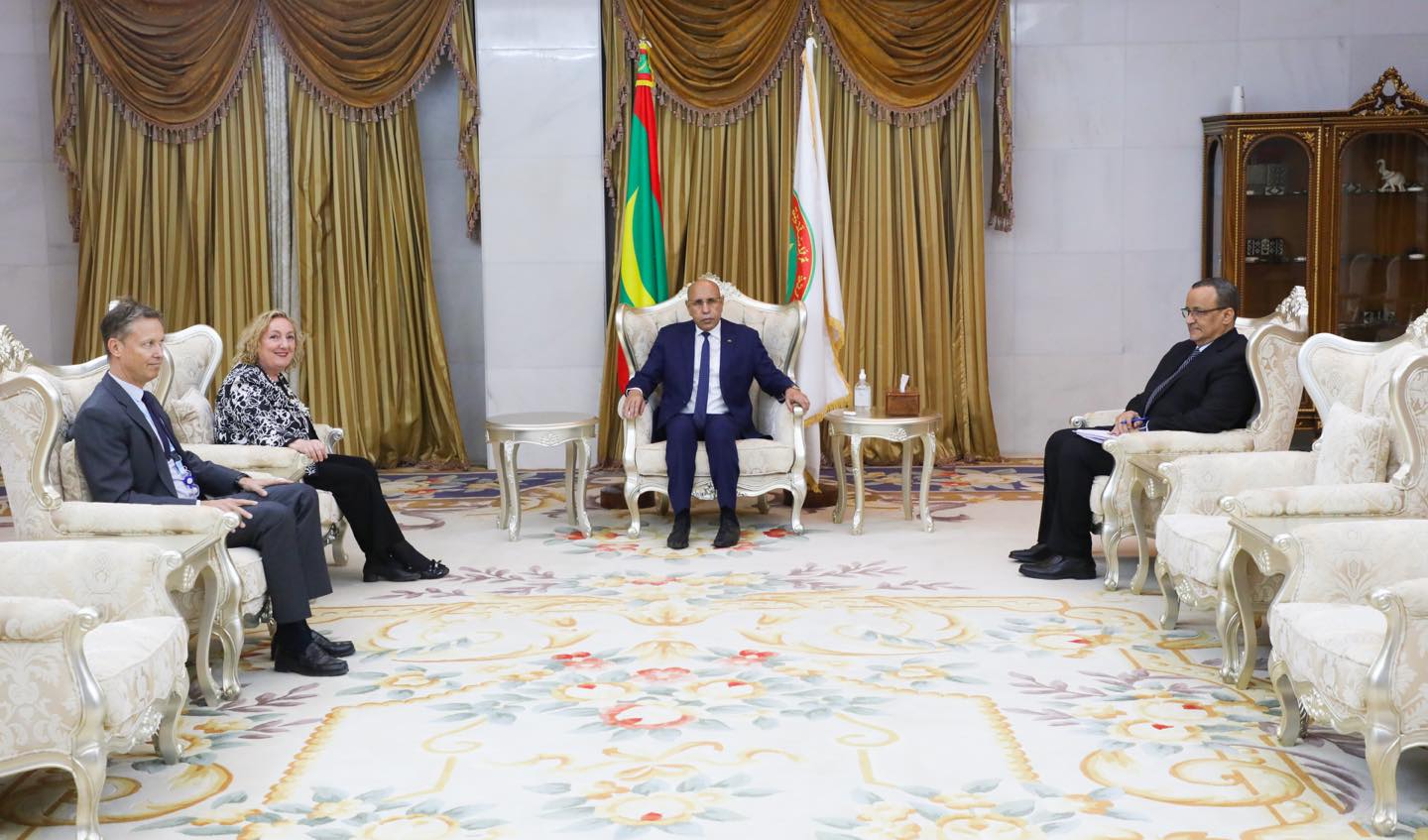 الرئيس ولد الغزواني يبحث حل الأزمات في منطقة الساحل مع أمانويلا (...)