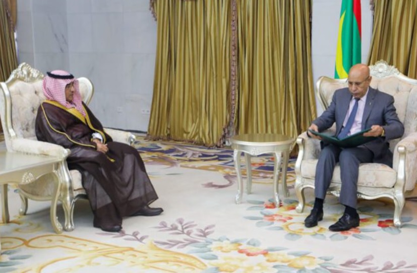 الملك السعودي محمد سلمان يدعو الرئيس ولد الغزواني لحضور القمة (...)