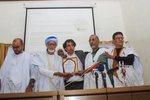 اتحاد الأدباء والكتاب الموريتانيين ينظم ندوة حول العلاقة بين (...)