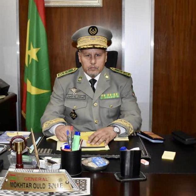 قائد الأركان العامة للجيوش الموريتاني يزور السينغال (…)