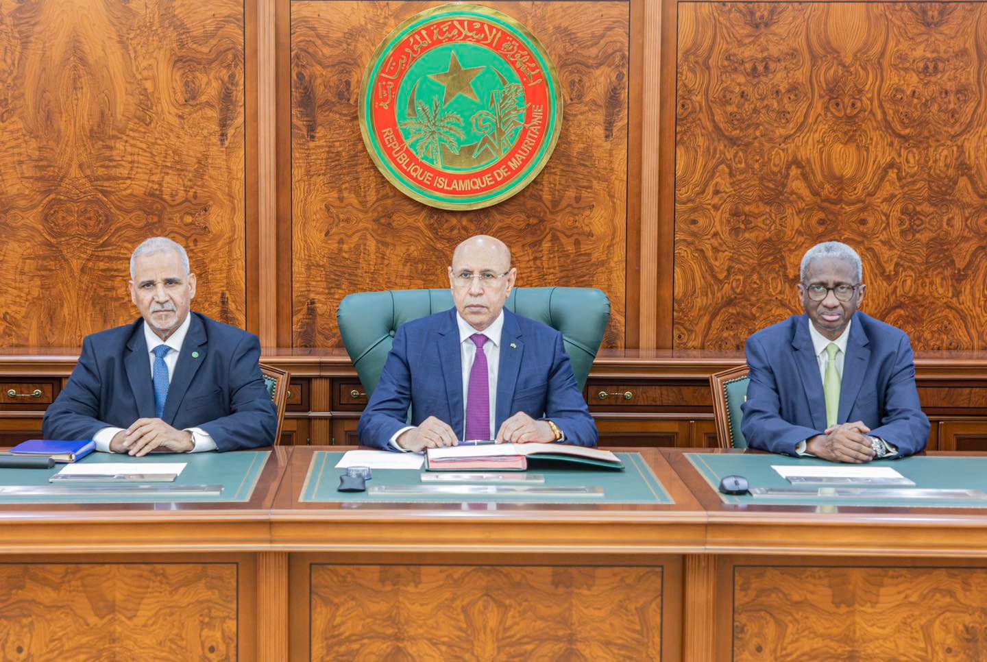 الرئيس غزواني يعلن تنصيب أعضاء لجنة الشفافية المالية في (…)