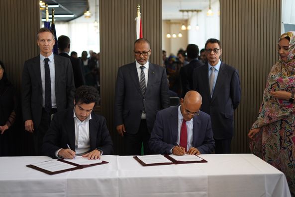 موريتانيا توقع توقيع ثلاث مذكرات تفاهم مع شركات أوروبية (…)