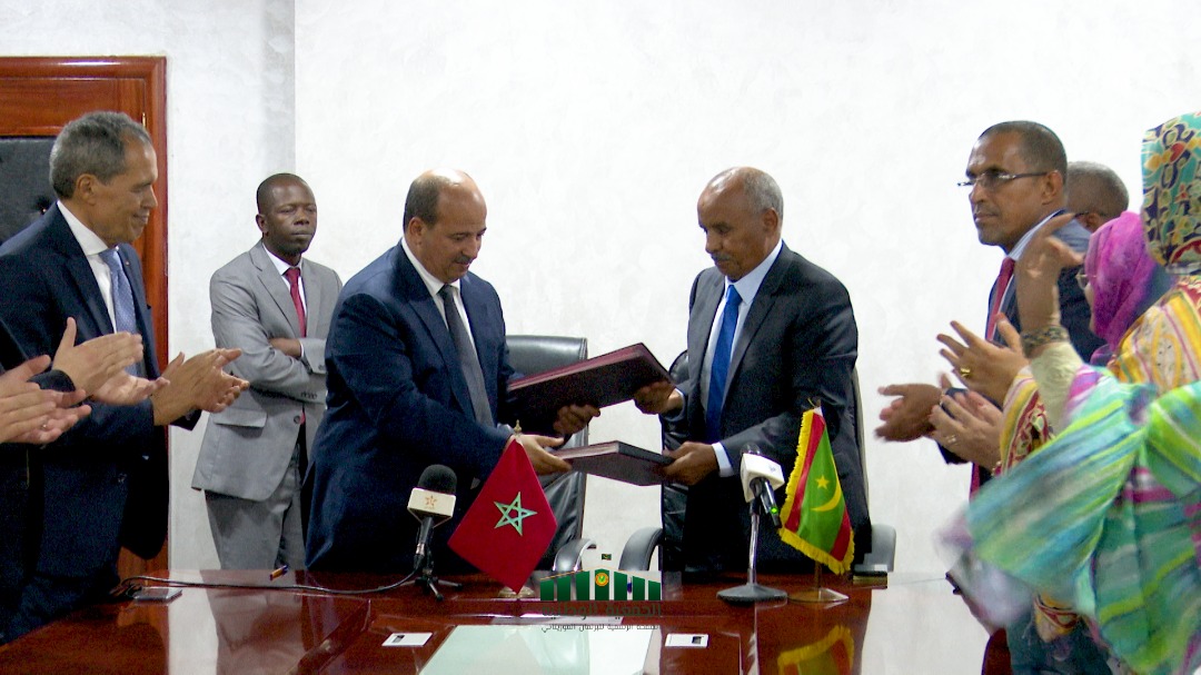 البرلمان الموريتاني يوقع اتفاقية مع مجلس المستشارين بالمملكة (...)