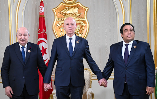 بدون مرويتانيا والمغرب: قادة تونس والجزائر وليبيا يتفقون (…)