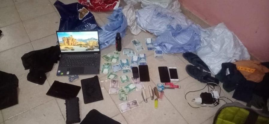 الشرطة تقبض على العصابة التي سرقت منزل العلامة ولد أحمد يوره (...)