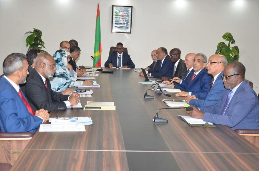 اللجنة الوزارية المكلفة بتنفيذ ولوج موريتانيا لمؤشرات مؤسسة (...)
