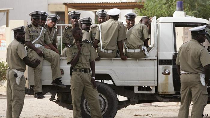 الشرطة الموريتانية تشكف عملية اعتقال أجنبي دخل من روصو ونفذ (...)