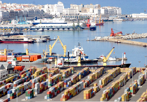 الجزائر: ستنطلق رحلة بحرية تجارية إلى موريتانيا والسينغال يوم (...)