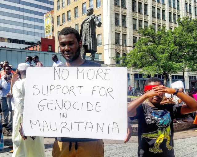 متظاهرون يطالبون أمريكا بفرض عقوبات على موريتانيا لهذا السبب