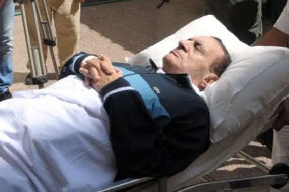 نص القانون الذي يحسم الجدل حول شكل جنازة حسنى مبارك