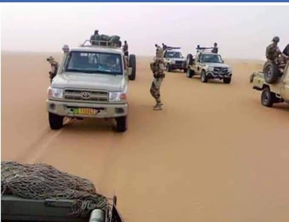 مصادر خاصة: الجيش الموريتاني ينتشر على الشريط الحدودي (…)