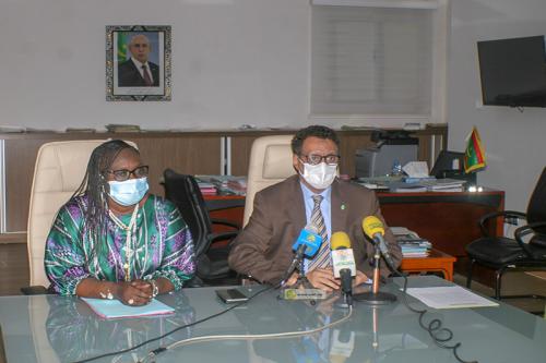 وزير البترول والمعادن والطاقة الموريتاني: الشركات (…)