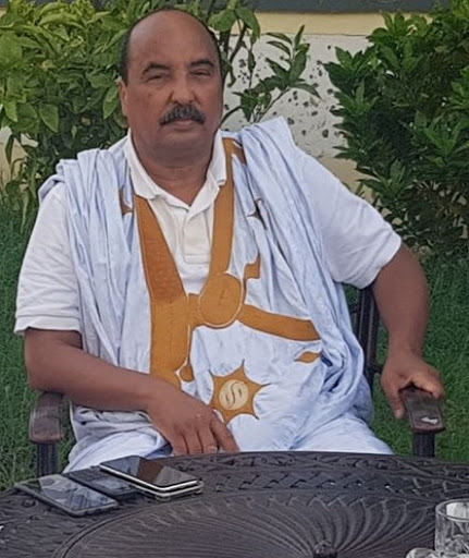 ولد عبد العزيز خامس رئيس موريتاني يسجن بعد مغادرة (…)