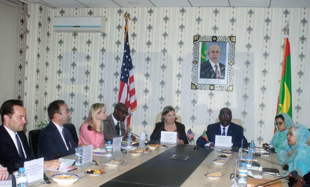 وزير الخارجية الموريتاني يلتقي نائبة وزير الخارجية (...)