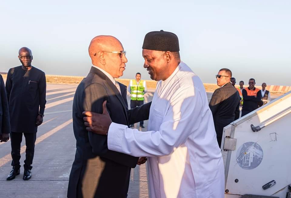 الرئيس الغامبي يصل إلى نواكشوط للمشاركة في النسخة (…)