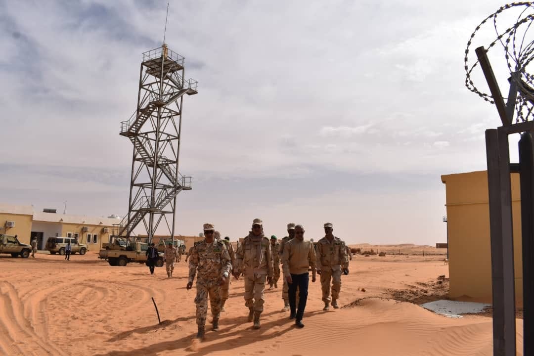 الجيش الموريتانى يدشن رادار مراقبة ليلية ومدرج هبوط بقاعدة (...)