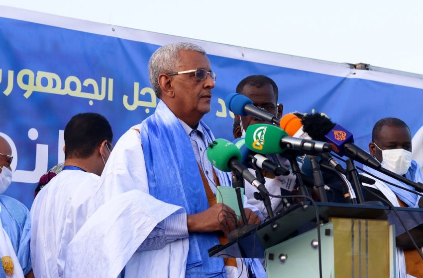 رئيس الحزب الحاكم: رئيس الجمهورية يسعى أن يعيش الموريتانيون جو (...)