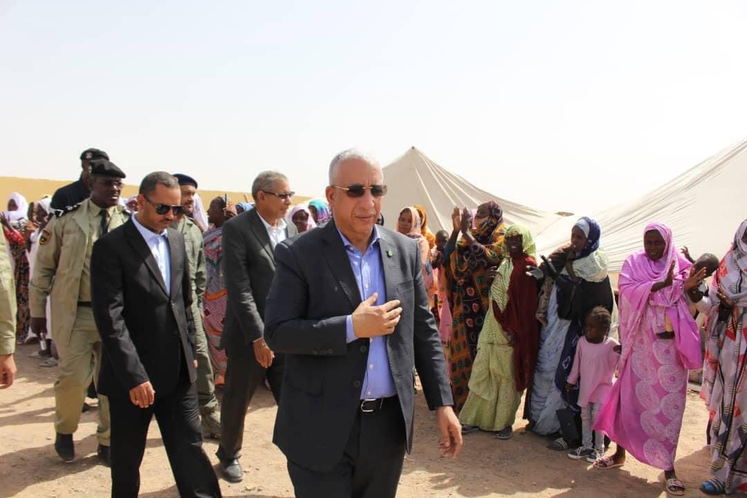 وزير التهذيب الوطني: ما زال بموريتانيا تلاميذ لا يجدون (…)