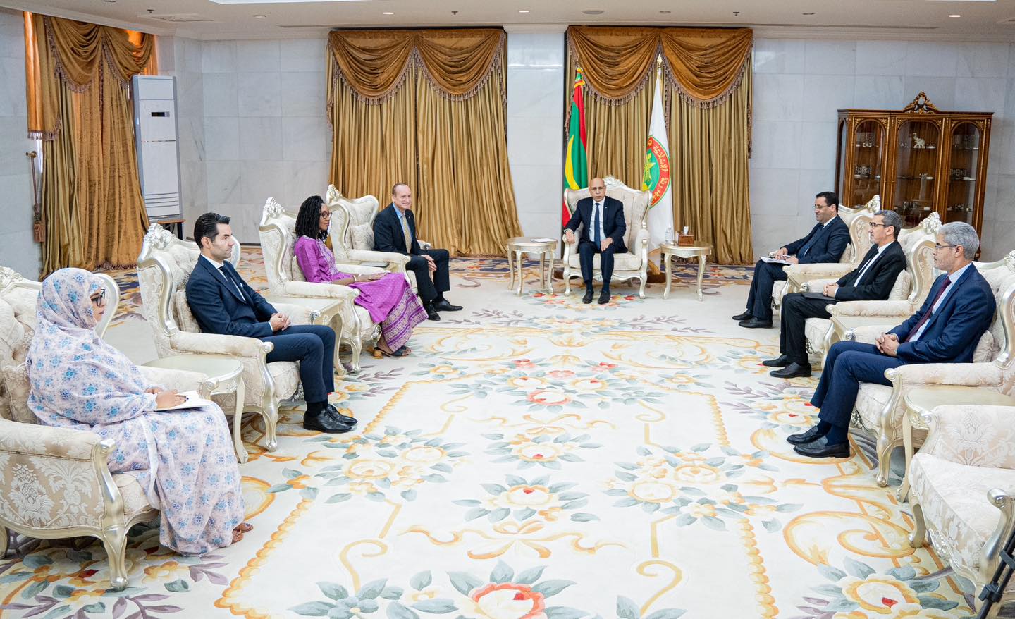 الرئيس ولد الغزواني يلتقي بوفد من صندوق النقد الدولي