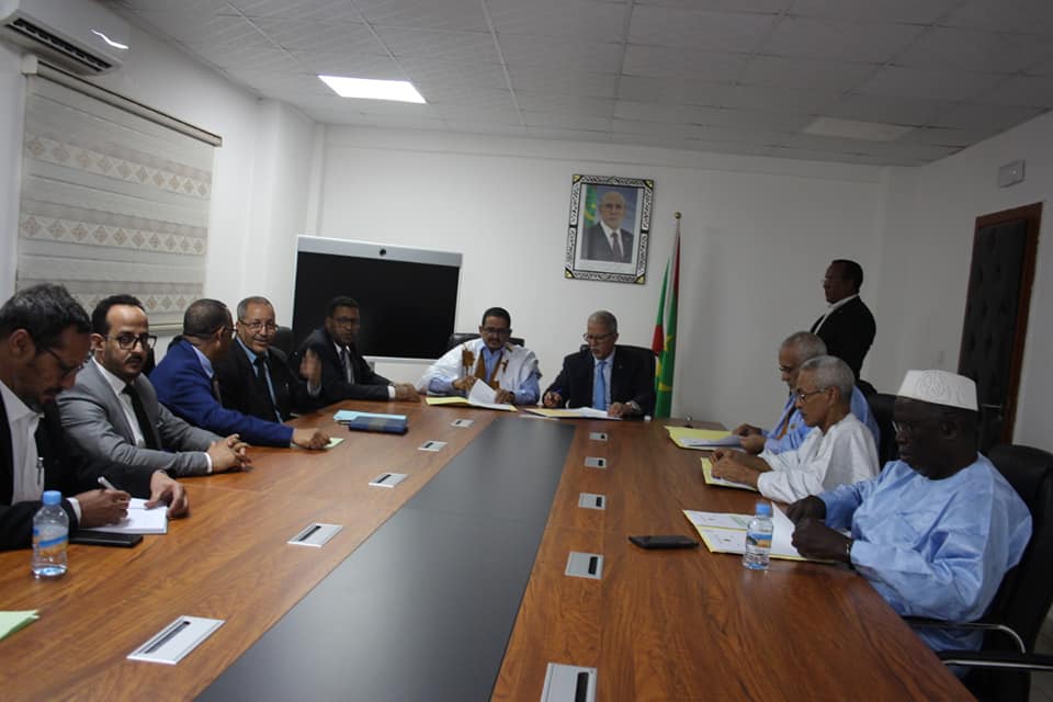 وزارة الزراعة توقع اتفاقية شراكة مع رؤساء الجهات (…)