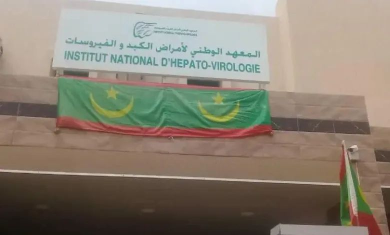 ولد منصور: لايمكن أن تمر استقالة البروفسور مدير مستشفى (…)