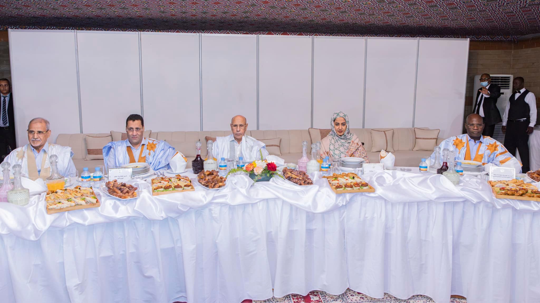 الرئاسة تنظم إفطارا لرؤساء التشكيلات السياسية الوطنية&nbsp;(…)
