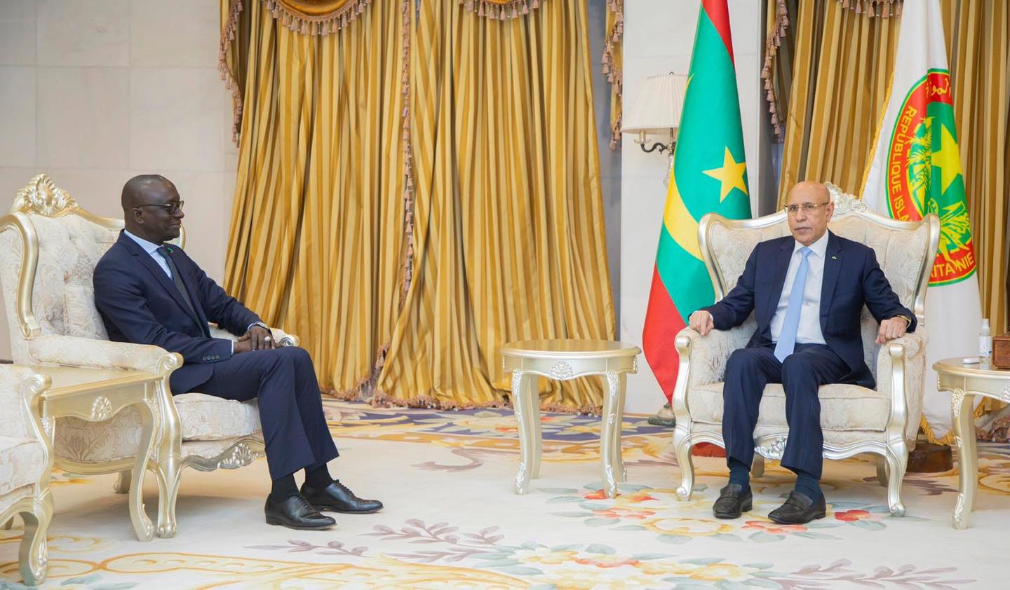 الرئيس غزواني يتسلم أوراق اعتماد الحاج مكط سي سفيرا (…)