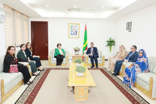 المديرة العامة لمنظمة المرأة العربية أكدت للوزير الأول (…)