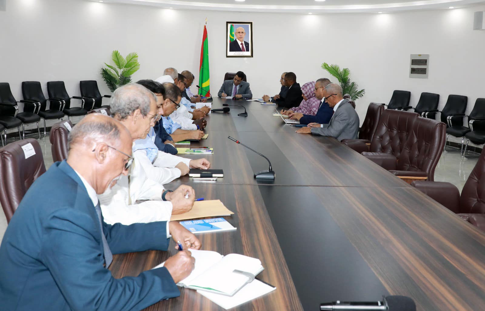 الوزير الأول لرؤساء المجالس الجهوية: تجسيد اللامركزية&nbsp;(…)