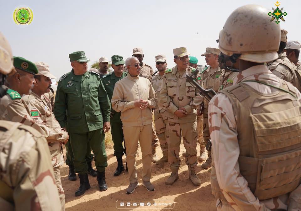 وزير الدفاع يحث القوات المرابطة على الشريط الحدودي (…)