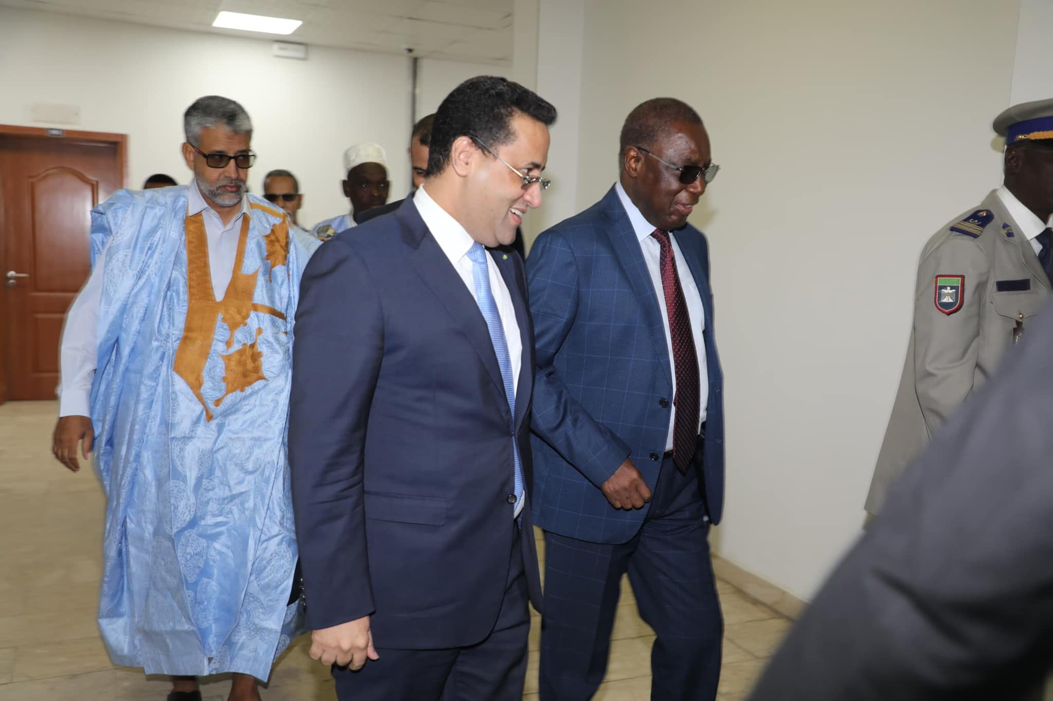 الوزير الأول يصل البرلمان لتقرير حصيلة العمل الحكومي&nbsp;(…)