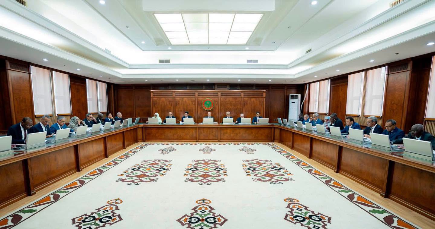 مجلس الوزراء يصادق على مشروع قانون المالية المعدل لسنة&nbsp;(…)