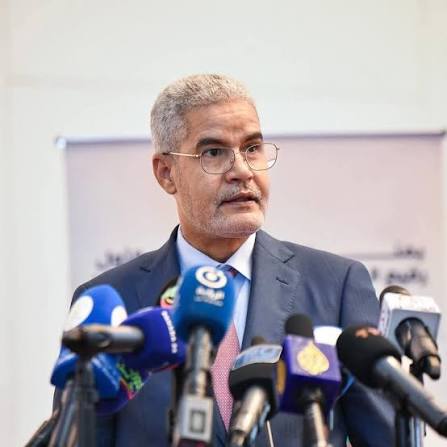 الوزير السابق سيد أحمد ولد ابوه يكتب: قراءتي لما قيل في&nbsp;(…)
