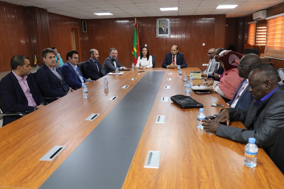 موريتانيا تناقش تطوير قطاع التنمية الحيوانية مع إسبانيا