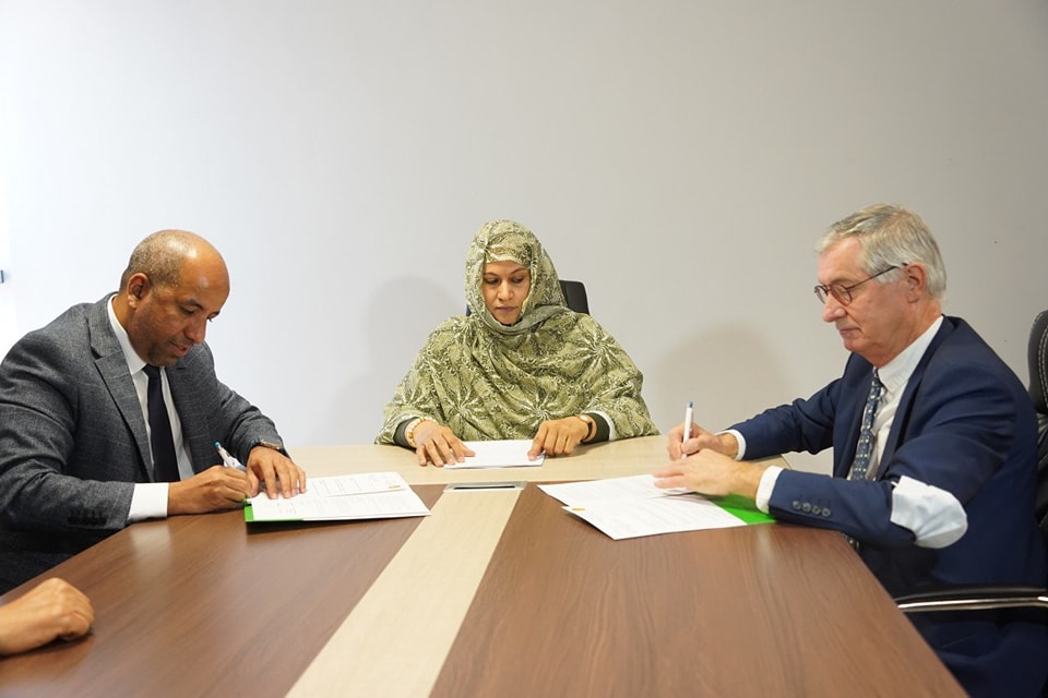موريتانيا توقع اتفاقية تعاون في مجال زراعة الكلى مع (…)