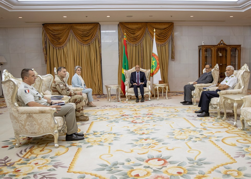 ولد الغزواني يبحث مع قائد قوات برخان الوضع في منطقة الساحل