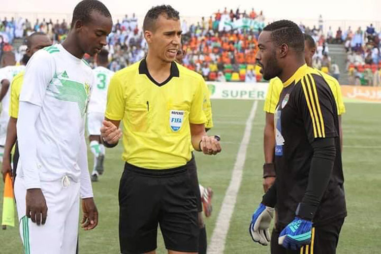 الكاف يختار الحكم الموريتاني دحان بيده ضمن حكام الكان 2019