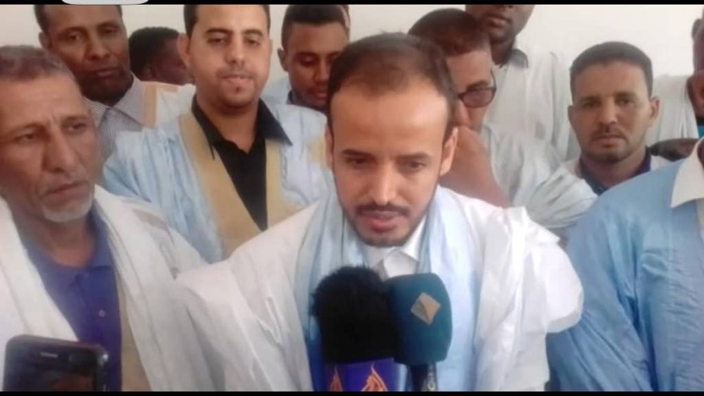 مرشح الشباب ولد الوافي بعد إيداع ملفه: أشكر كل من ساهم (…)