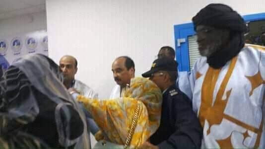 ماذا بعد اجتماع الرئيس السابق بلجنة تسيير الحزب؟