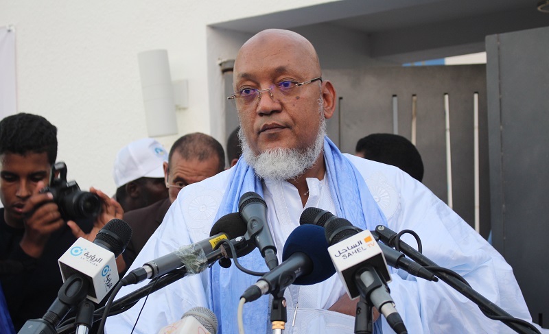 رئيس اللجنة المؤقتة لتسيير الحزب الحاكم يهدّد بإقالة&nbsp;(…)