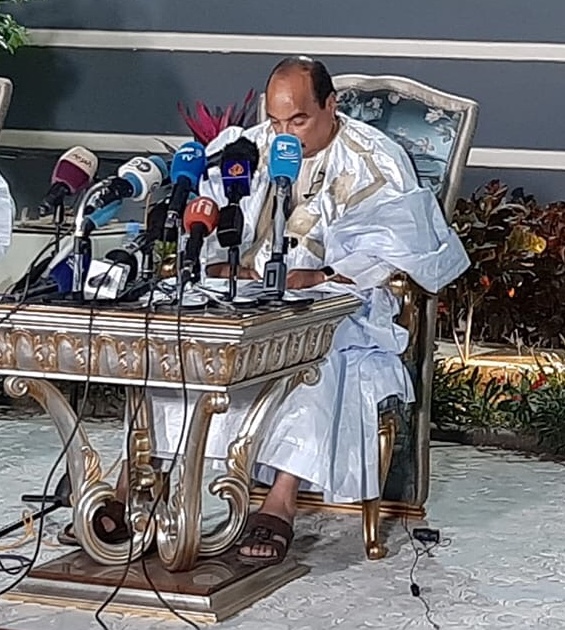 ولد عبد العزيز: ما يجري في الحزب غير دستوري