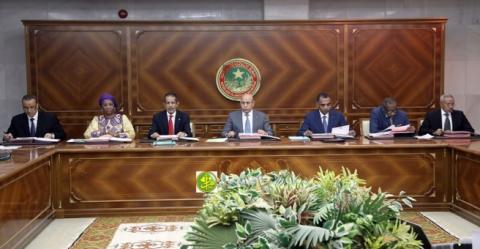 مصادر إعلامية: لهذا السبب تأجل اجتماع مجلس الوزراء أمس.. (…)