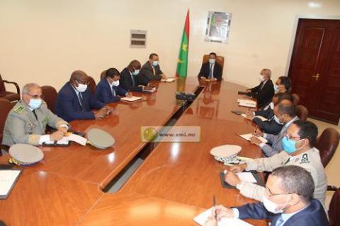 لجنة كورونا تلغى حظر التجوال وإغلاق المدن والأجواء