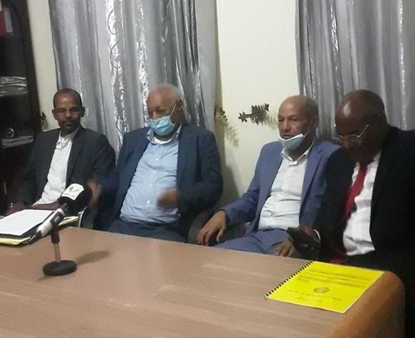 جديد ملف ولد عبد العزيز: محامو عزيز يعقدون مؤتمرا صحفيا&nbsp;(…)