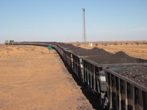 ولد الغزواني يدشن منشآت معالجة الخام الجديدة على مستوى&nbsp;(…)