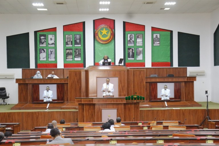 الجمعية الوطنية تجيز مشروع قانون الشراكة بين القطاعين&nbsp;(…)