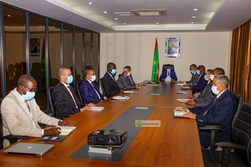 اللجنة الوزارية المكلفة بكورونا تنهي اجتماعها دون أي إجراء