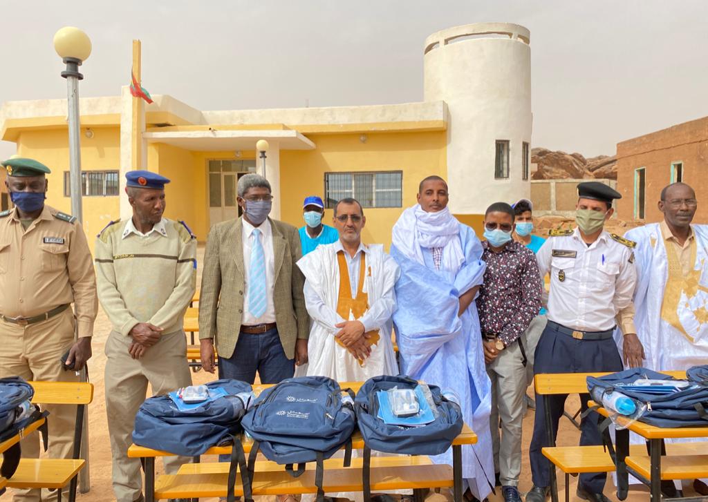 شنقيتل توزع ما يزيد على 10.000 حقيبة مدرسية في ولاية&nbsp;(…)